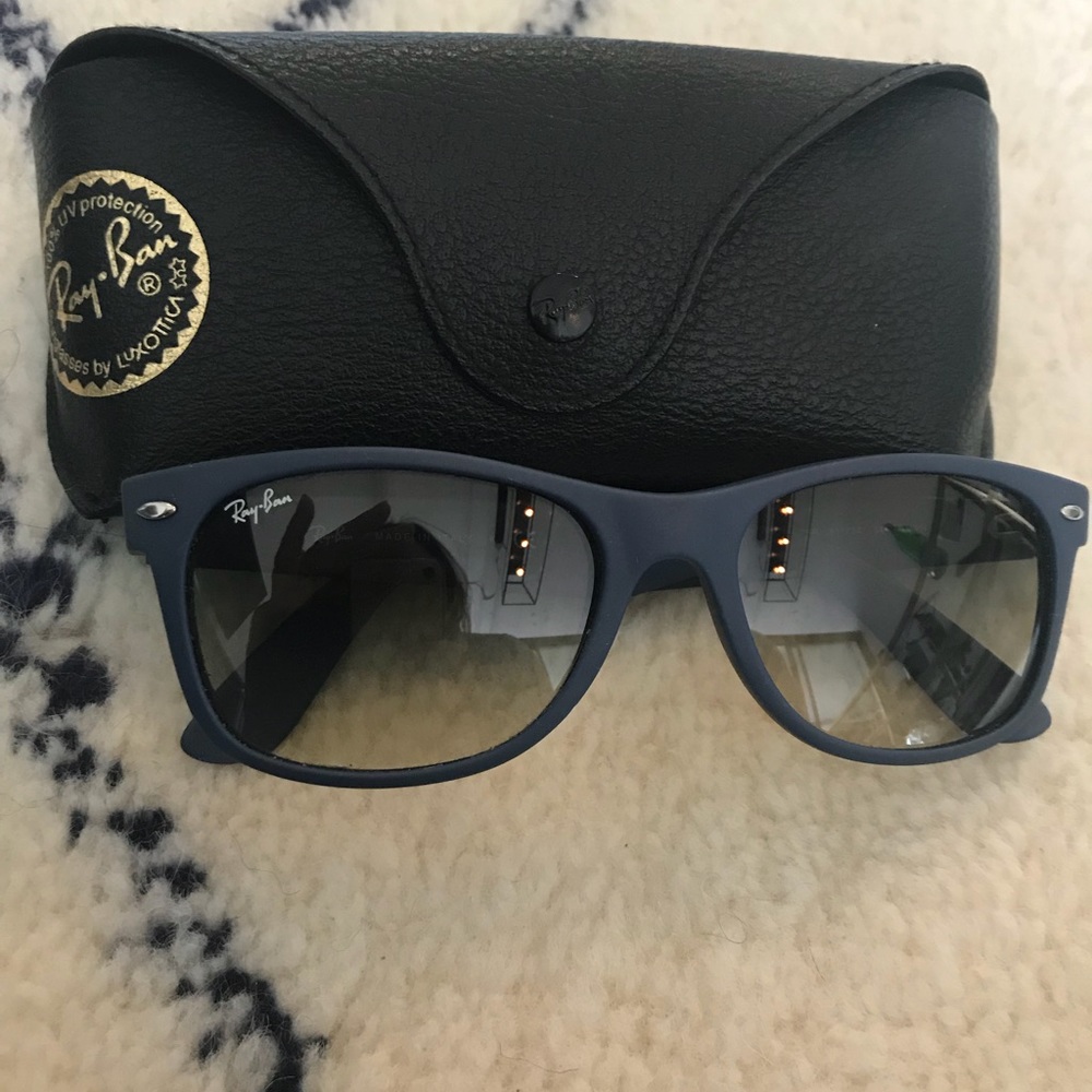 Ray-Ban Matt blue sunglasses